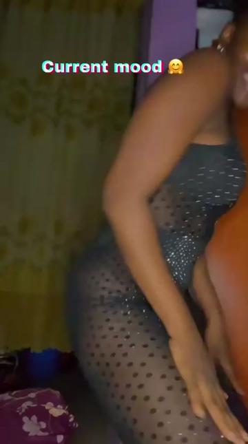 @Sexy Jennybrown