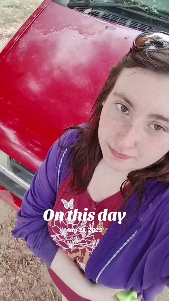 @c.c.wolfgirl18