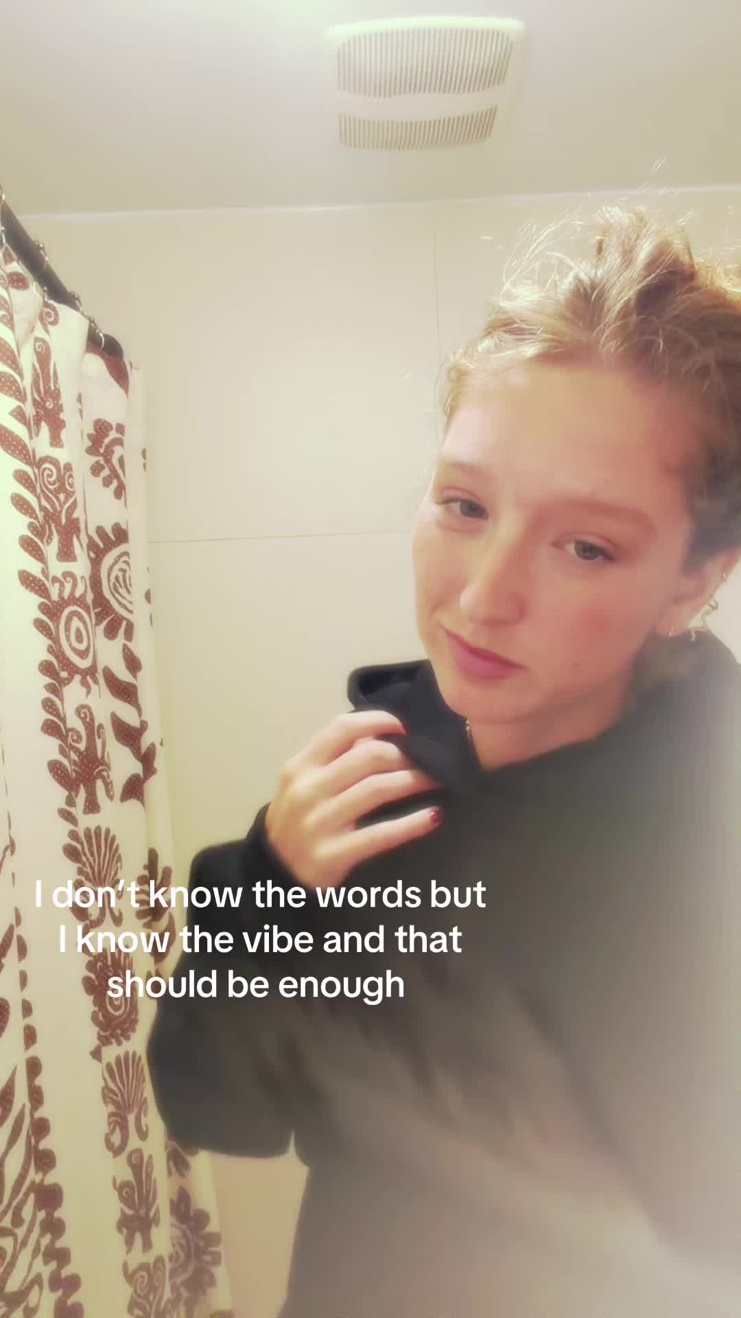 @Bella