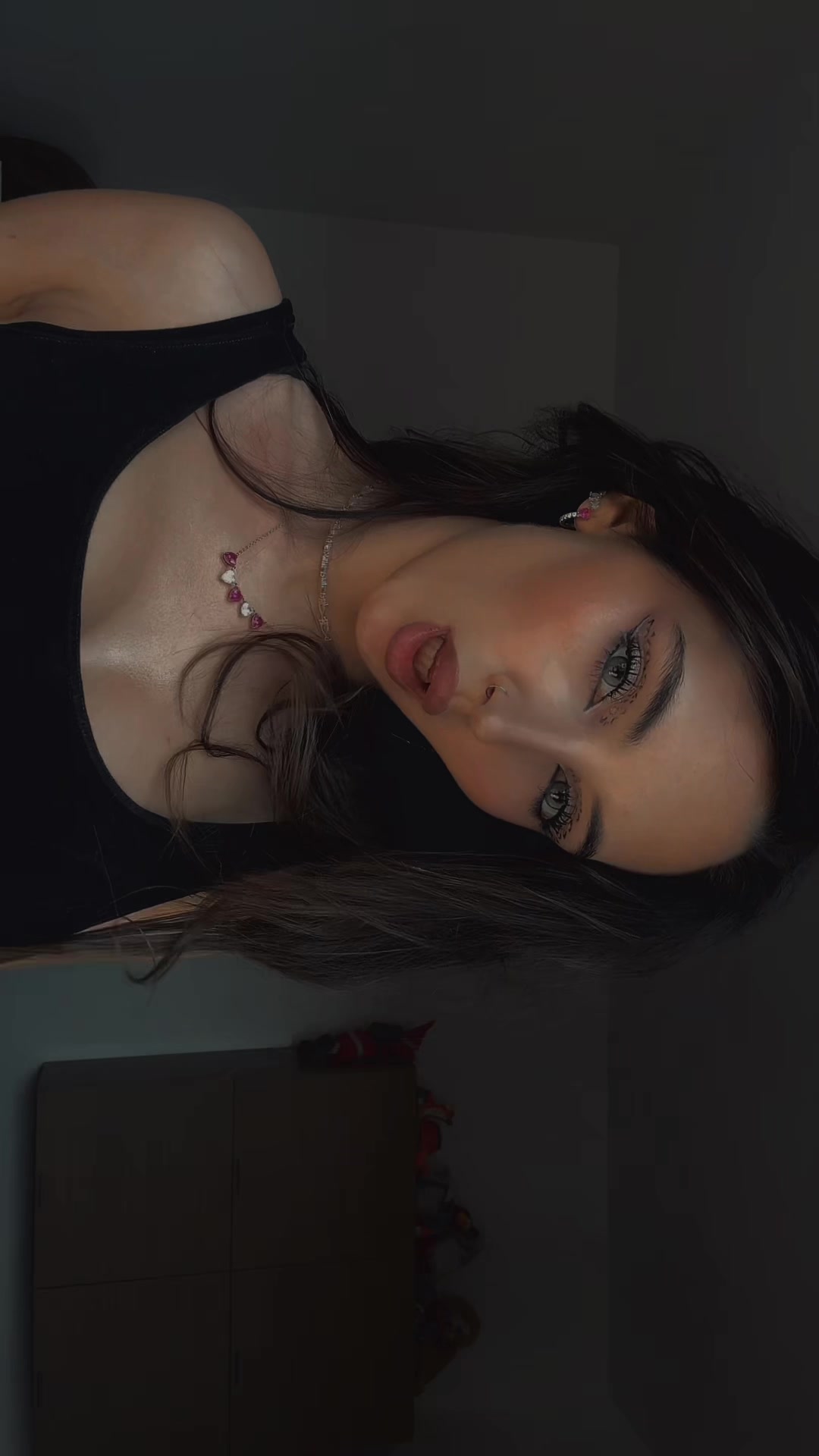 @Nicole