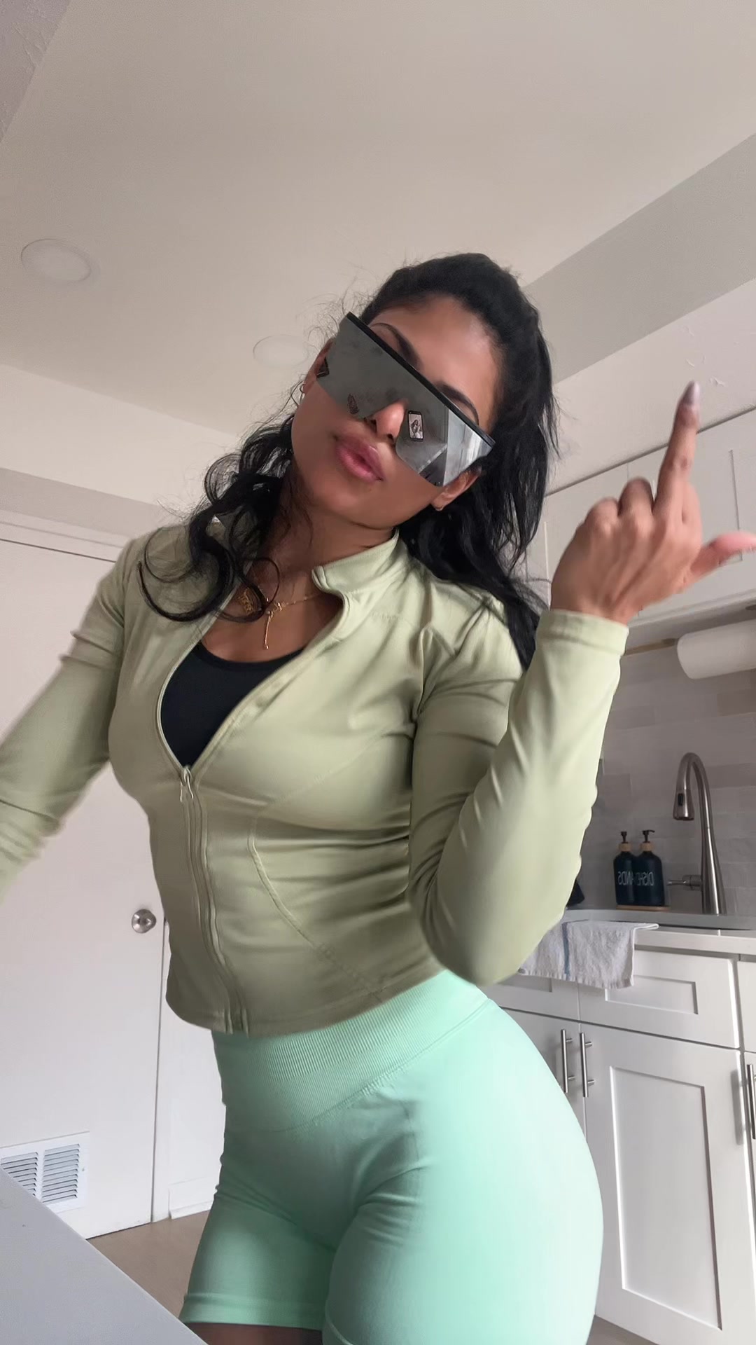 @Priaaaaa