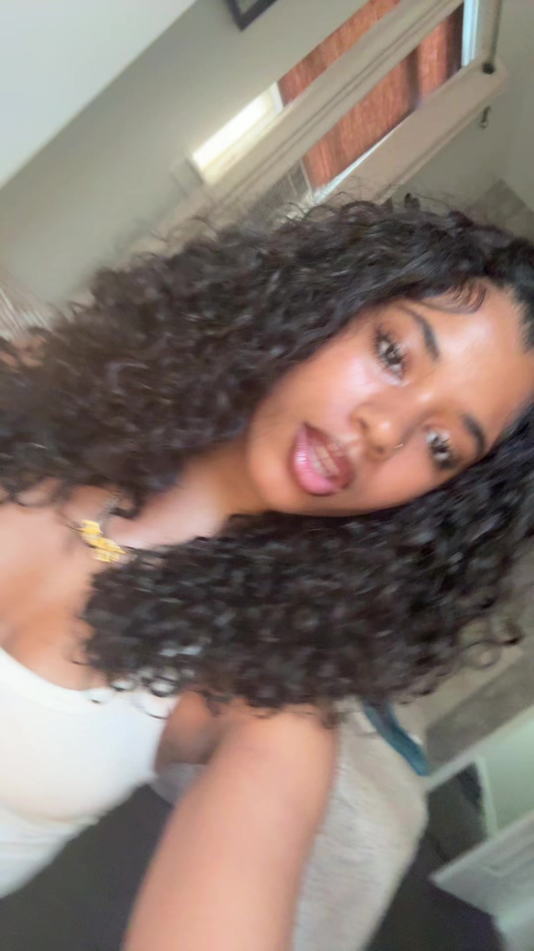 @latinaa<3