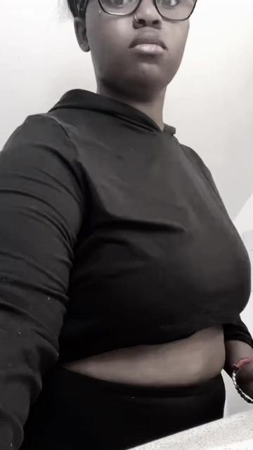 @♓️𝓹𝓻𝓮𝓽𝓽𝔂 𝓰𝓲𝓻𝓵𝐓𝐚𝔂