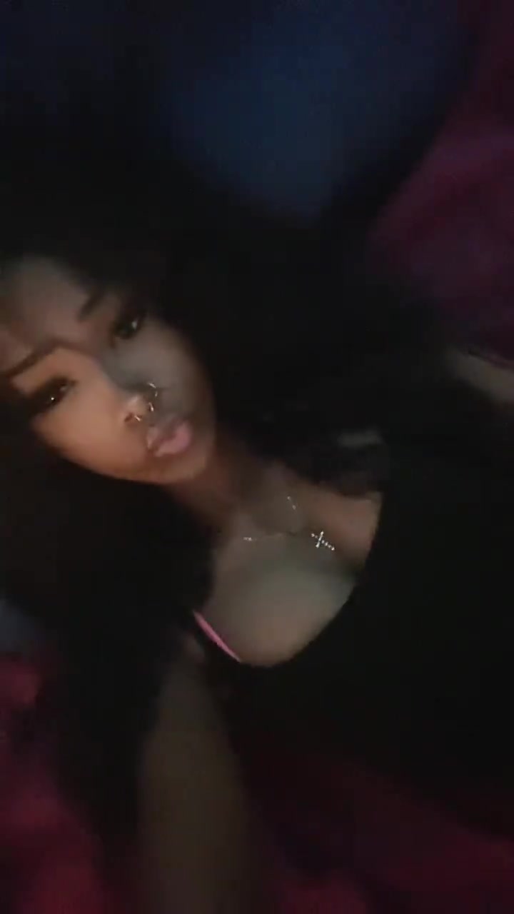 @⃟
