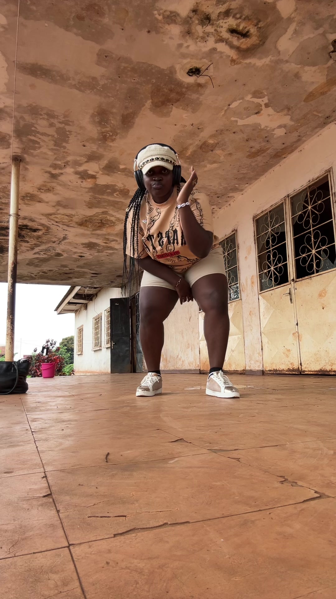 @LARI CHOCO 🦋237❤️🦋🇨🇲