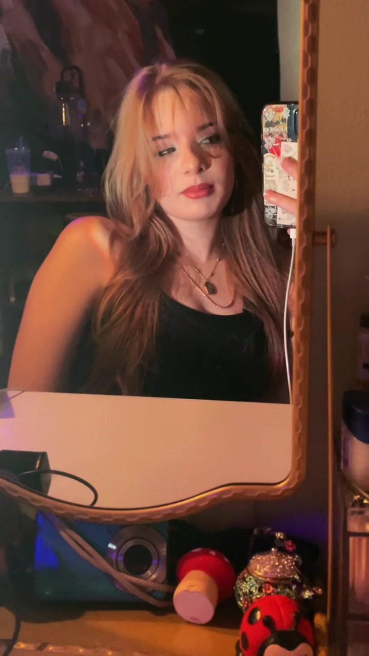 @urfavblonde69