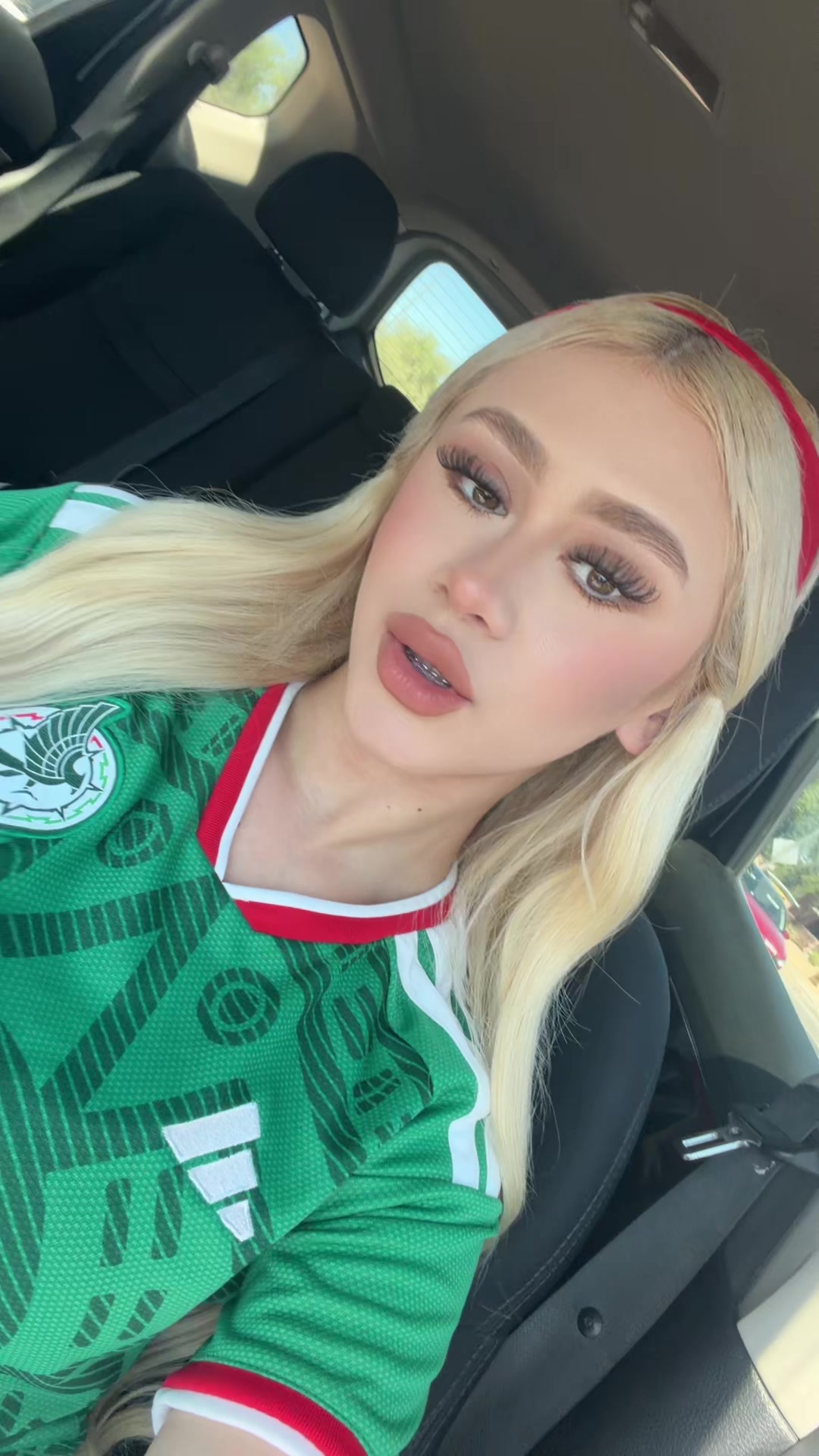 @𝐊𝐀𝐘𝐋𝐀 𝐂𝐎𝐑𝐓𝐄𝐙 🍒
