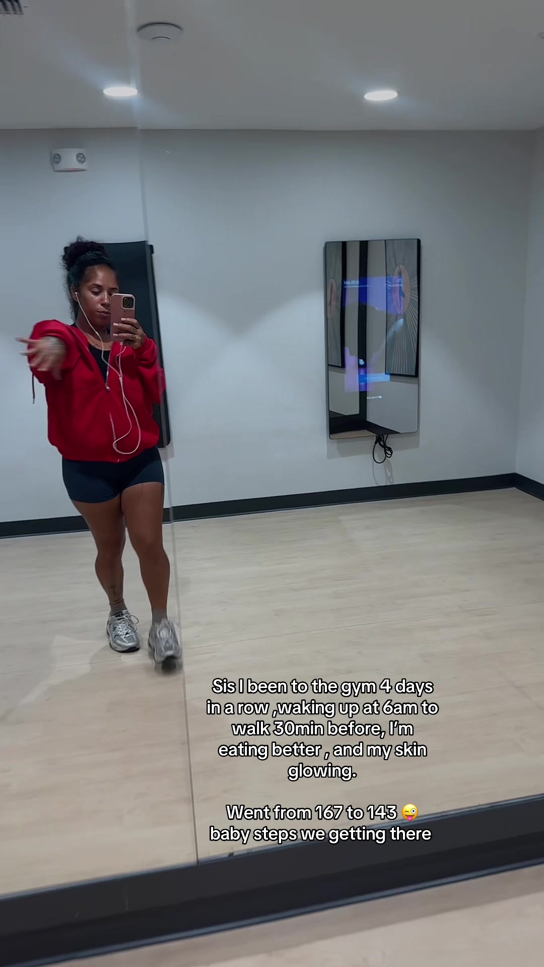 @ShhmoneyCurl