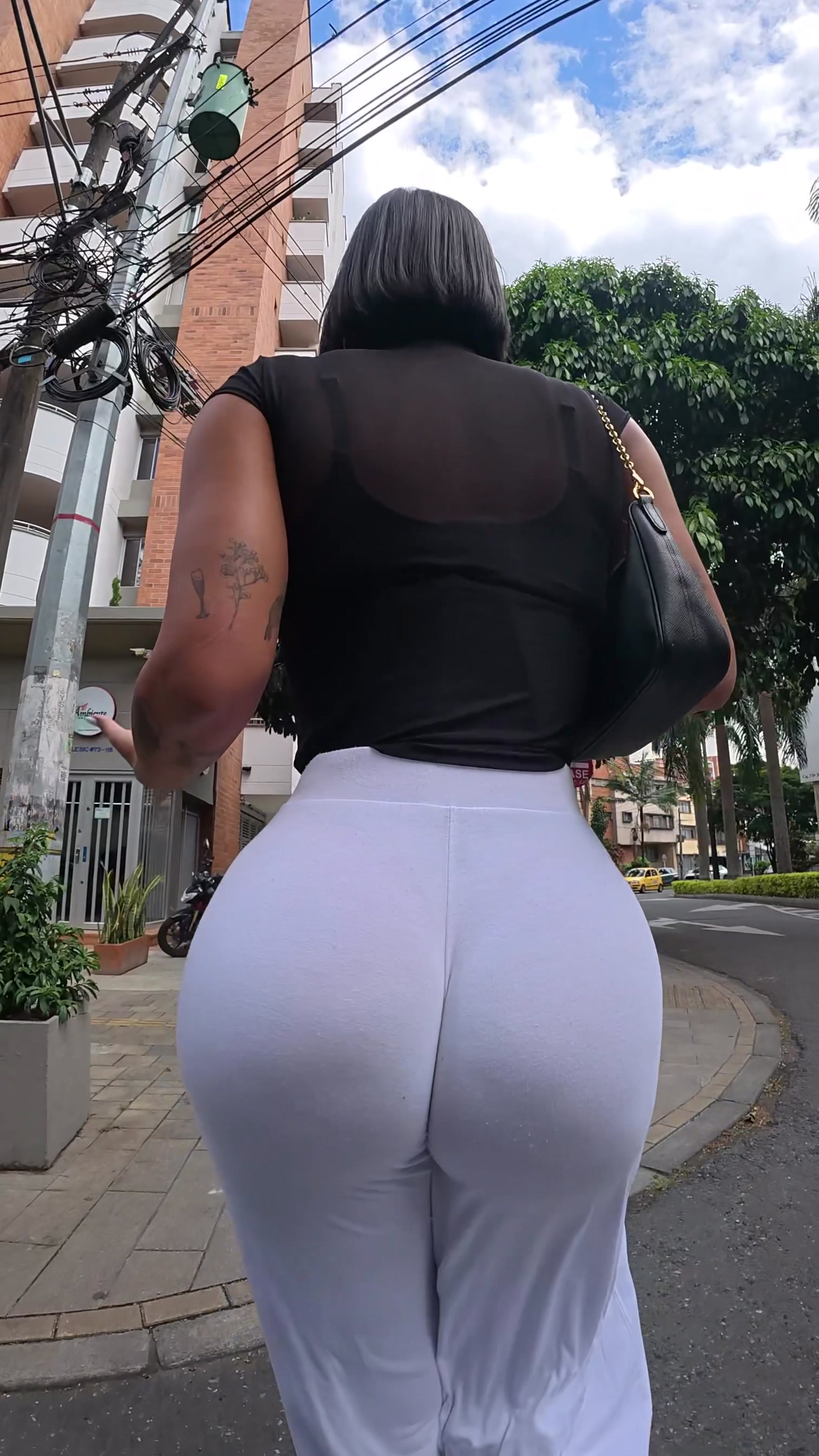@Yourgirlfriendbgo