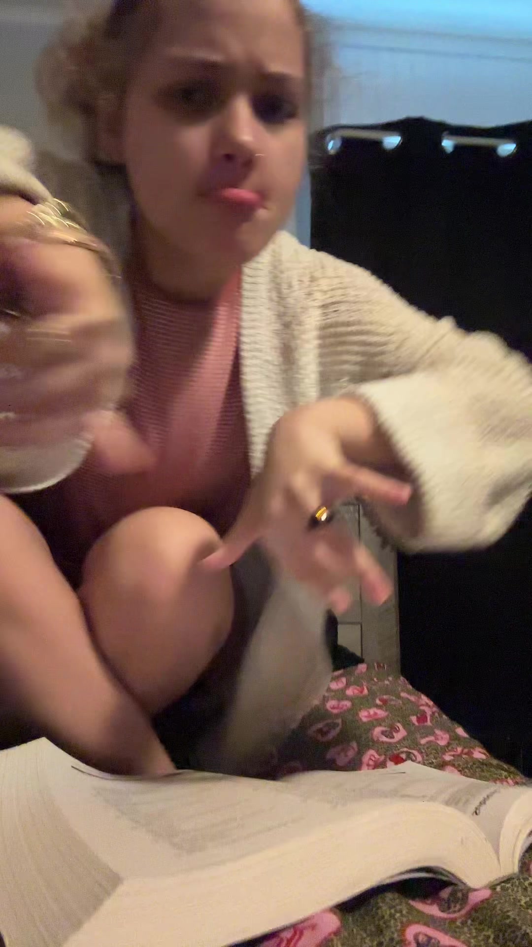 @ladyhitta4828040