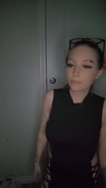 @Squishyybunnyy