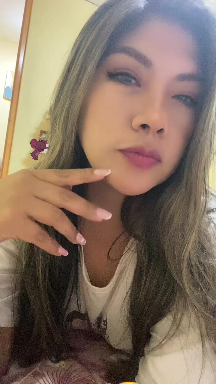@𝓙𝓸𝓱𝓪𝓷𝓷𝓪 𝓶𝓲𝓵𝓵𝔂