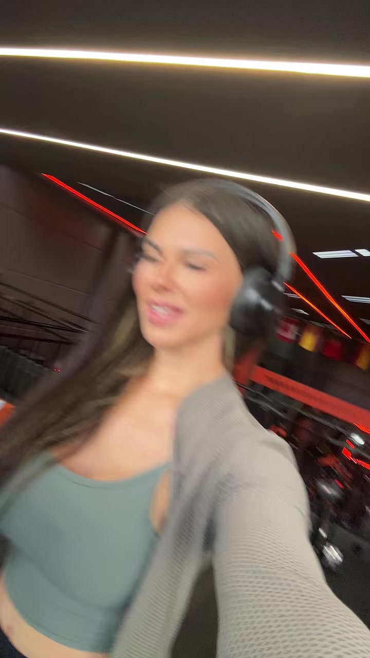 @Prisciladomi🇧🇷