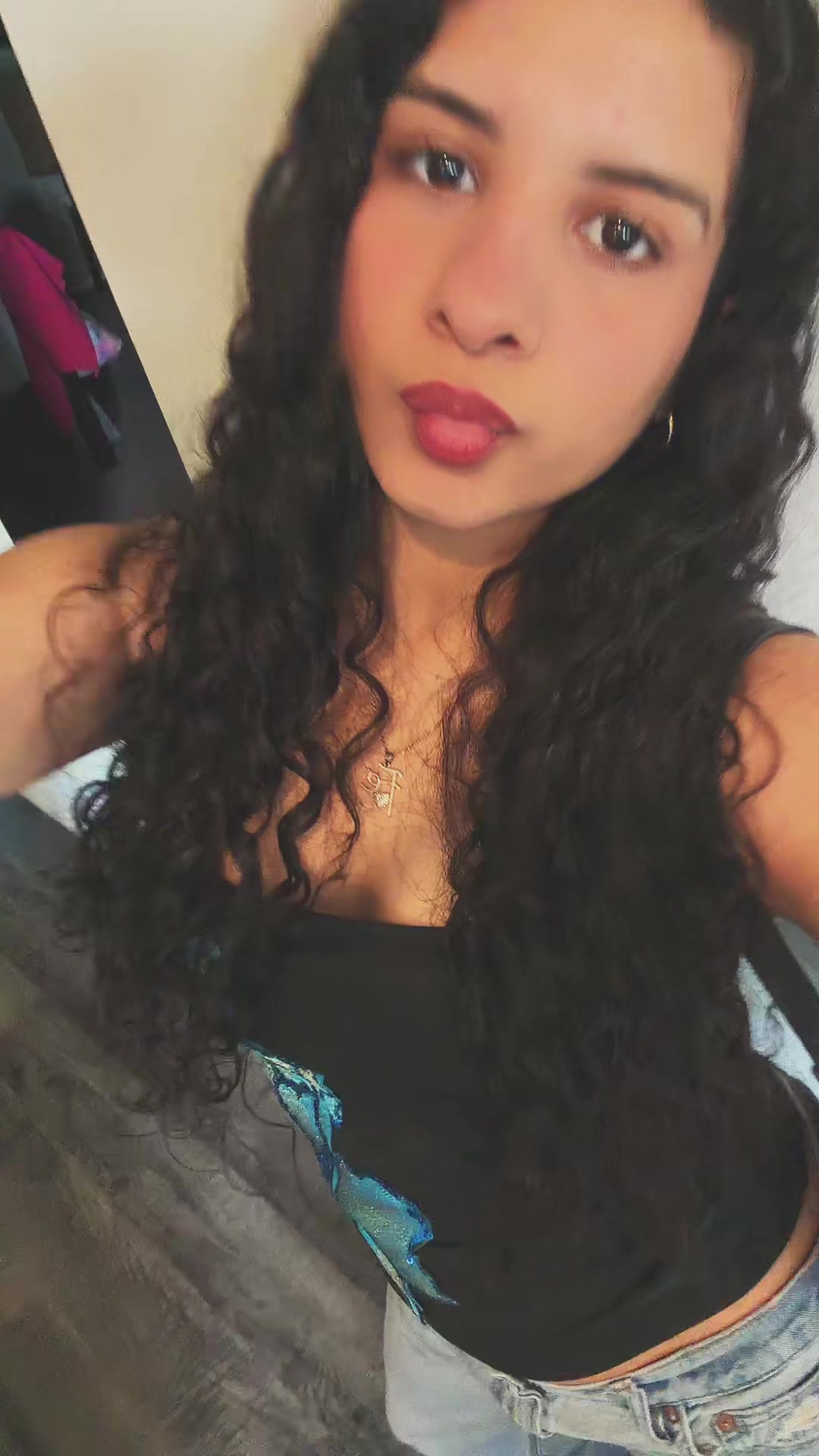 @María ྀིྀི