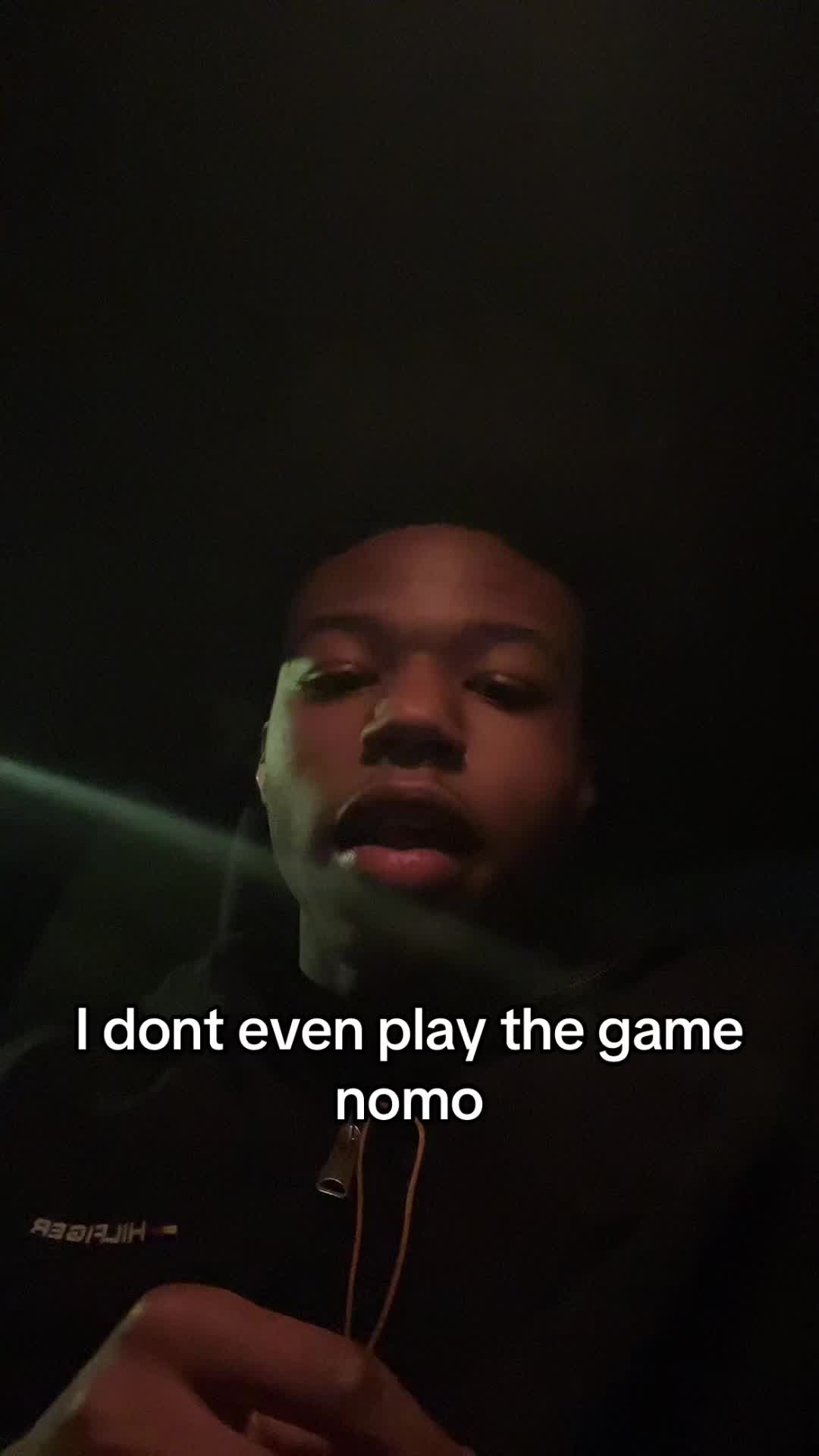@⃟