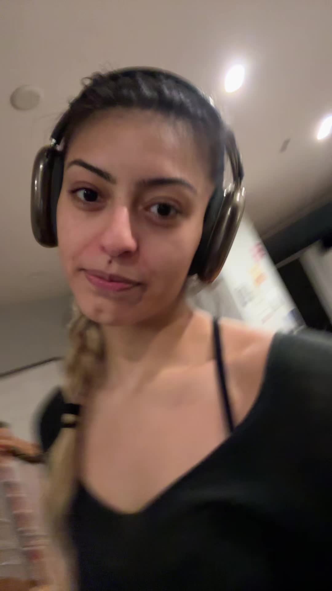 @karina