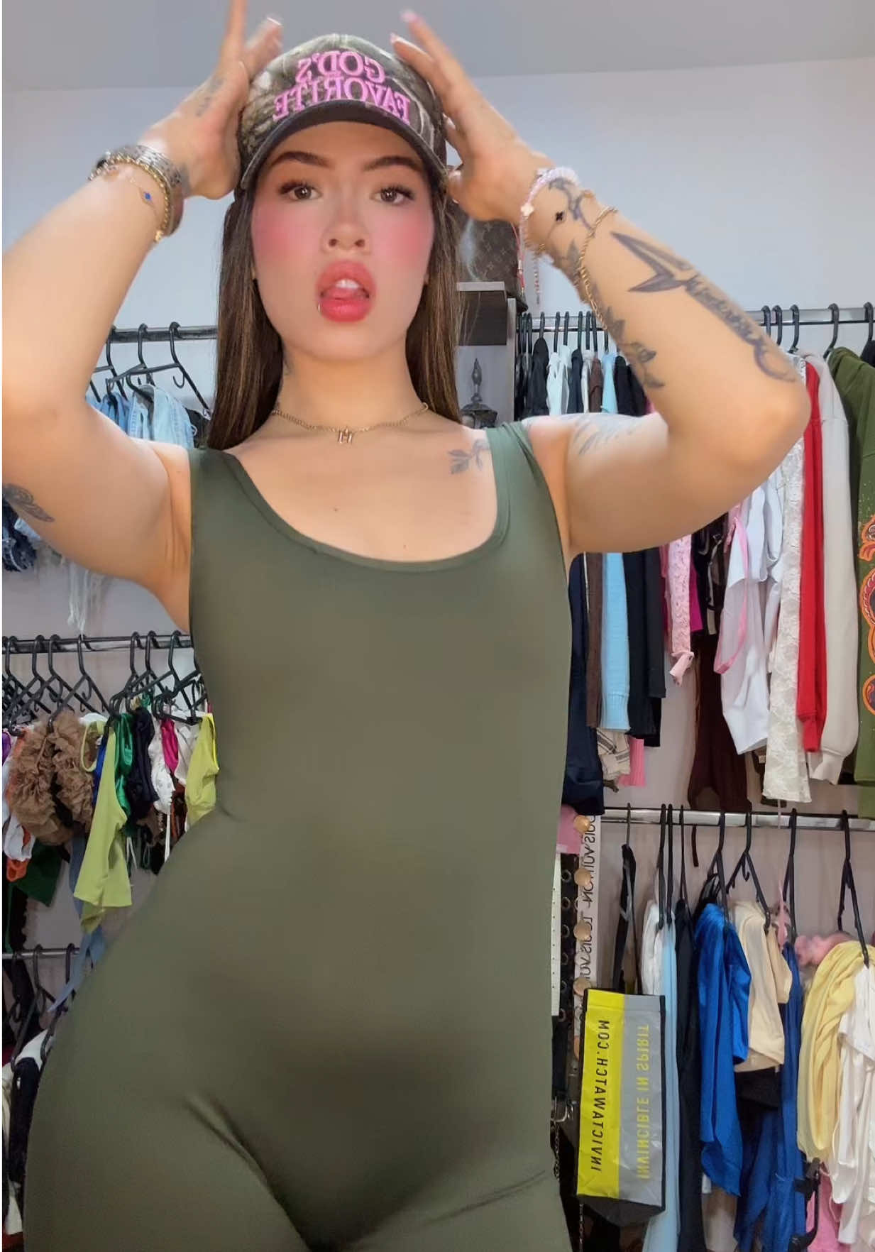 @Whosmorera_
