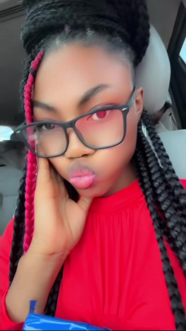 @𝐃𝐨𝐥𝐯𝐢 𝐋𝐨𝐮𝐧𝐚🌸