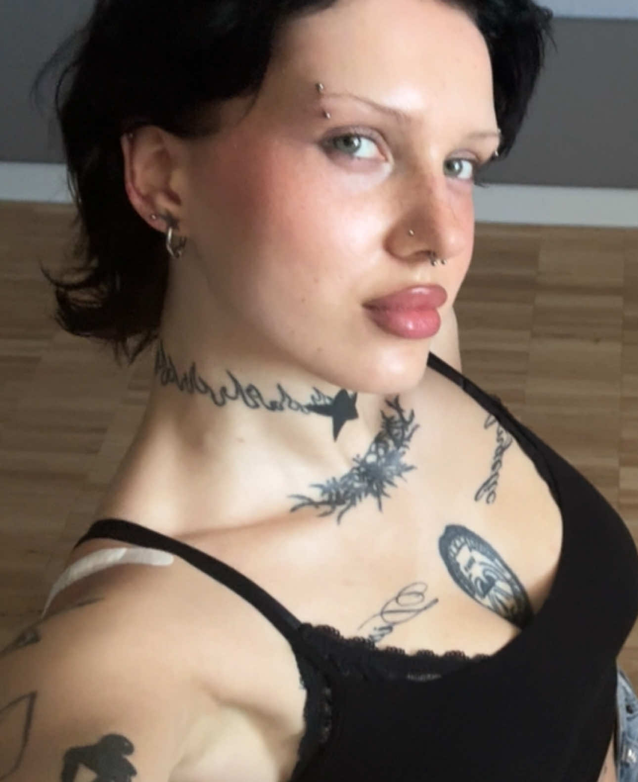 @StarNez