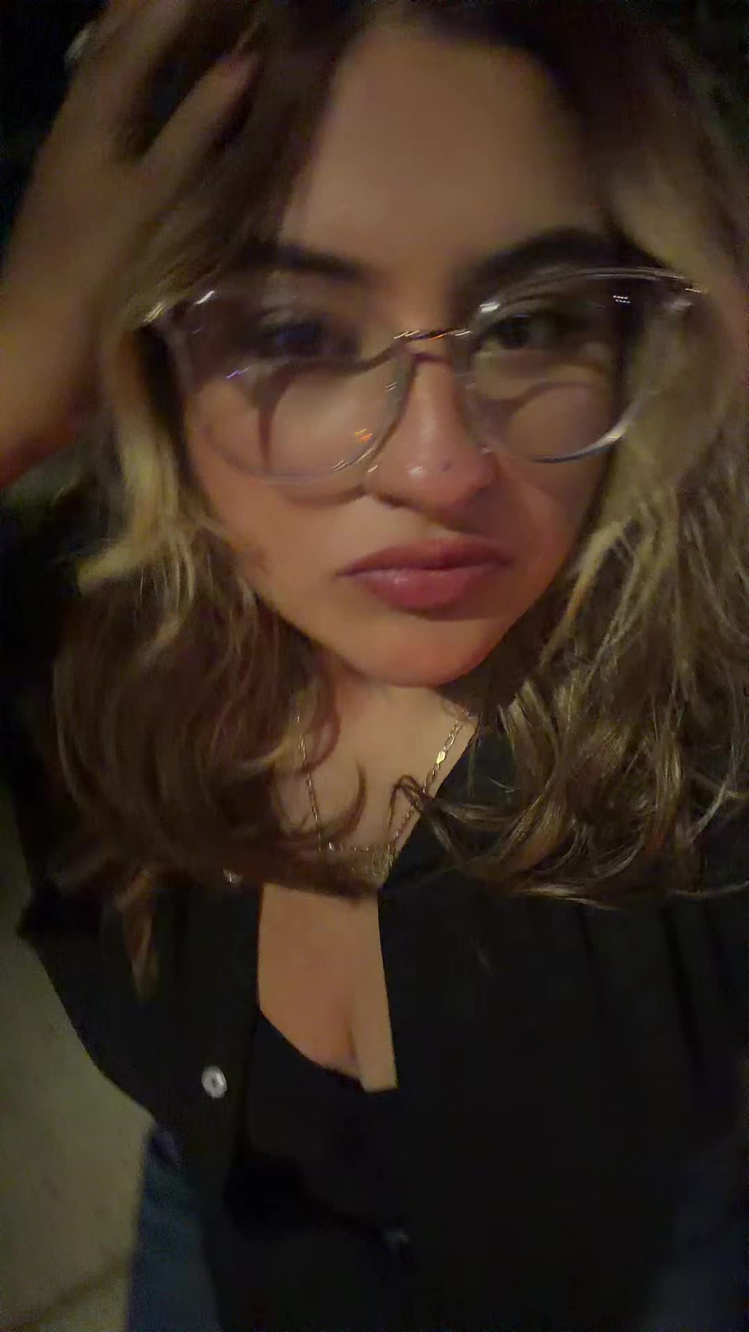 @️