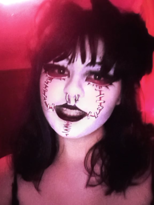@🧟♀️🪦REILYNN🪦🧟♀️
