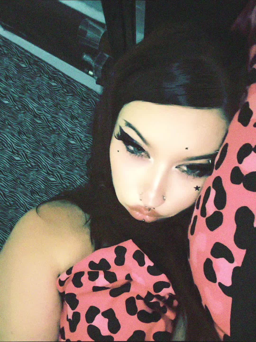 @batzbite