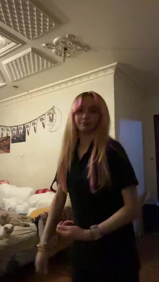 @pinkblondie30