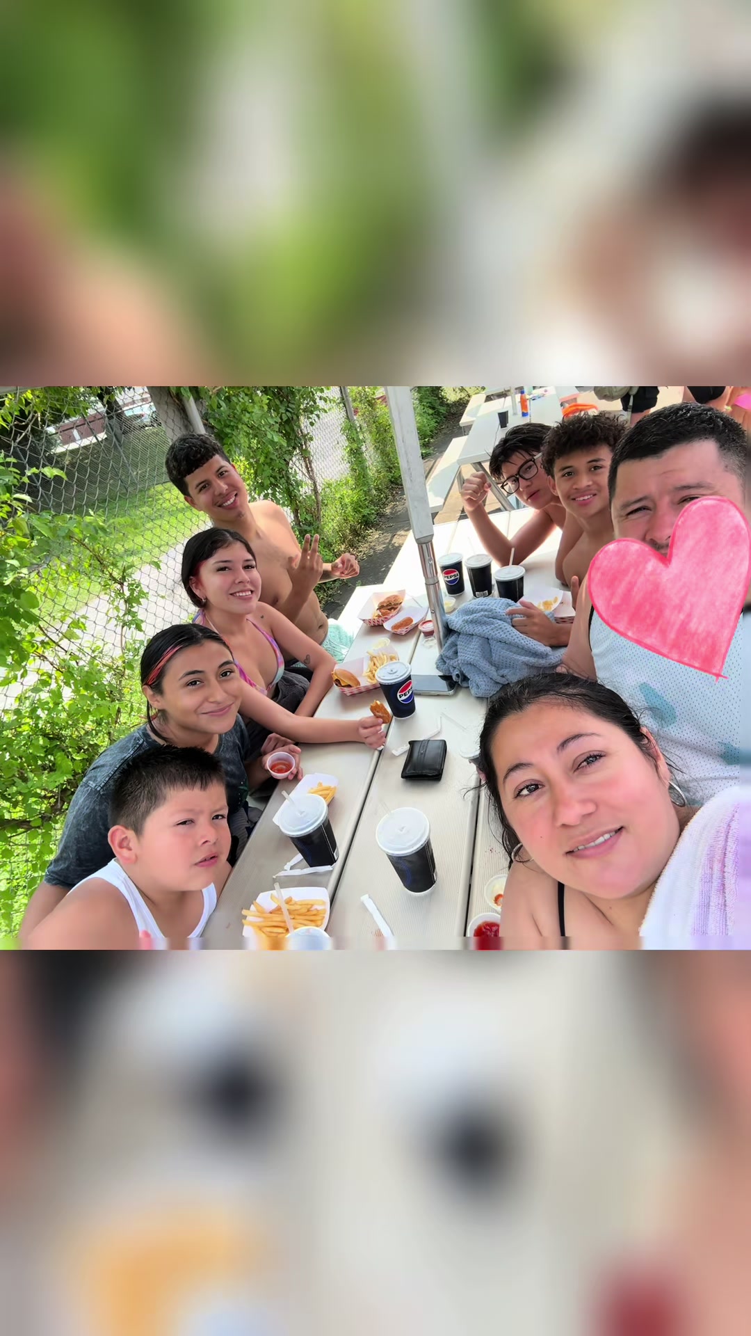 @Isabela P