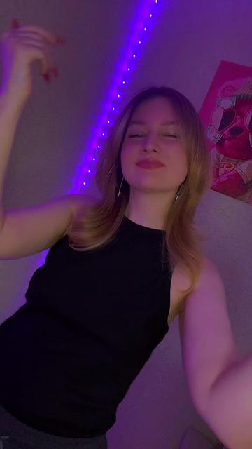 @Катюня🤍