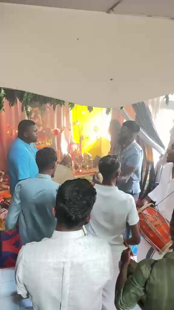 @Aavya0610