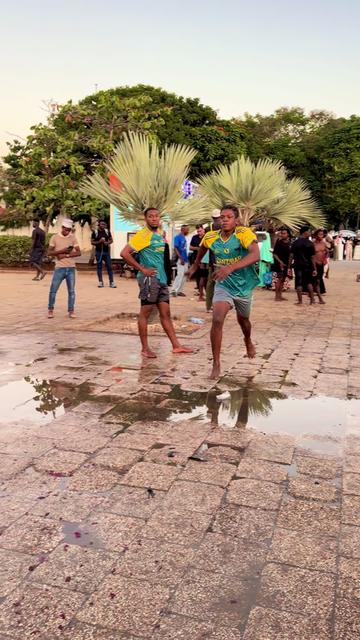 @west_zanzibr