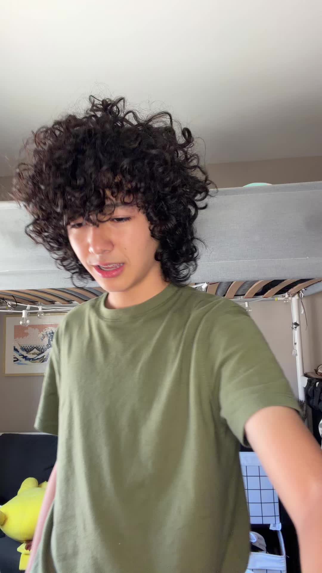 @ilikeswallowingshampoo