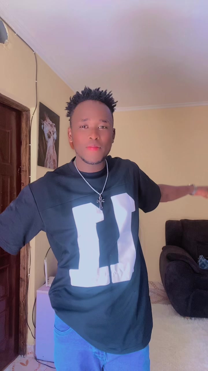 @🏴SUPER EUGENE🇰🇪
