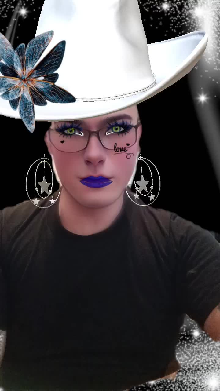 @Kneeroh