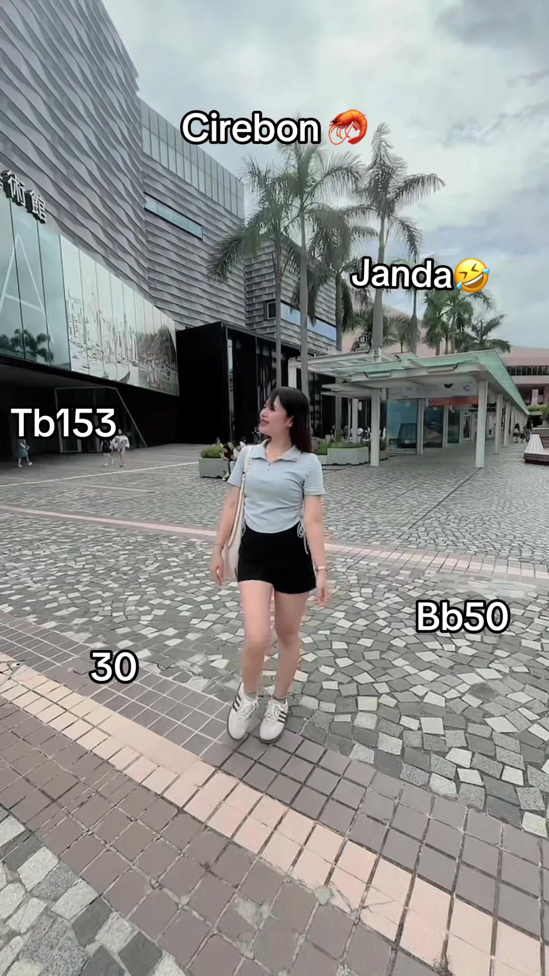 @๐ฅ๐ค