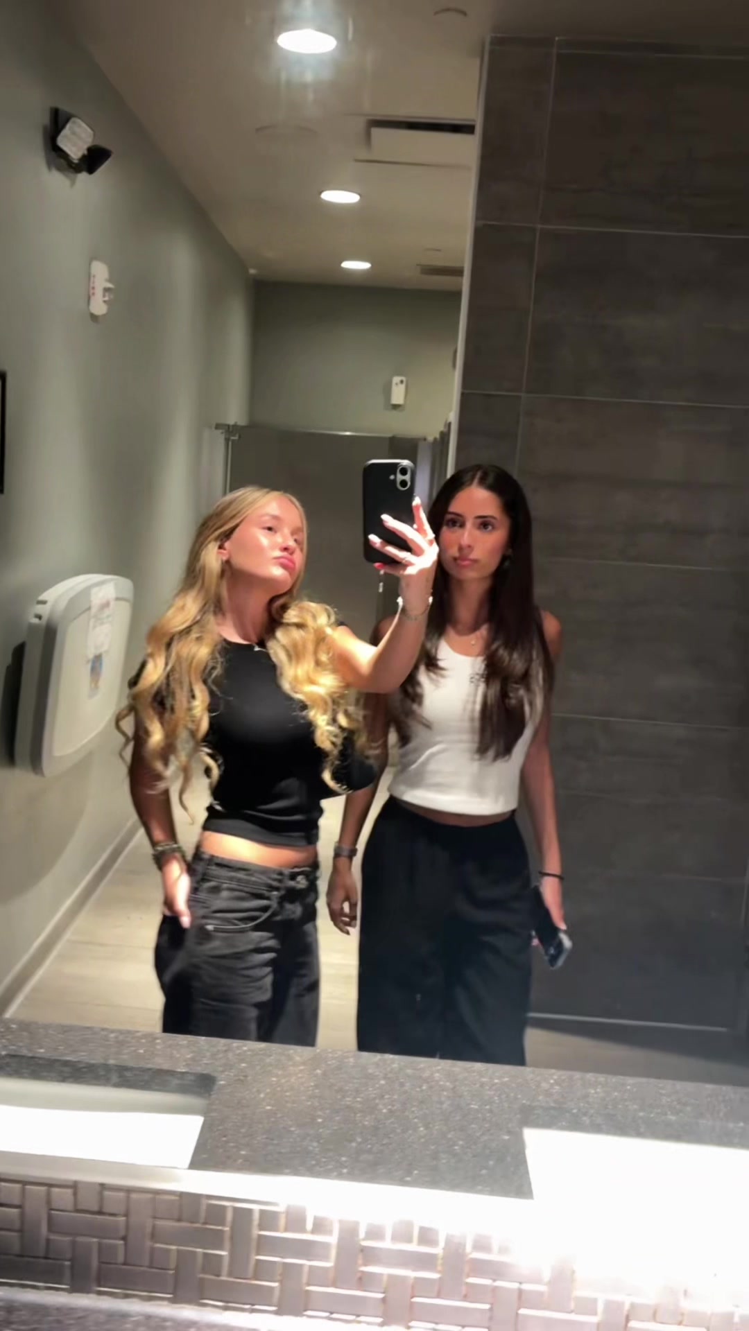 @shay ♡