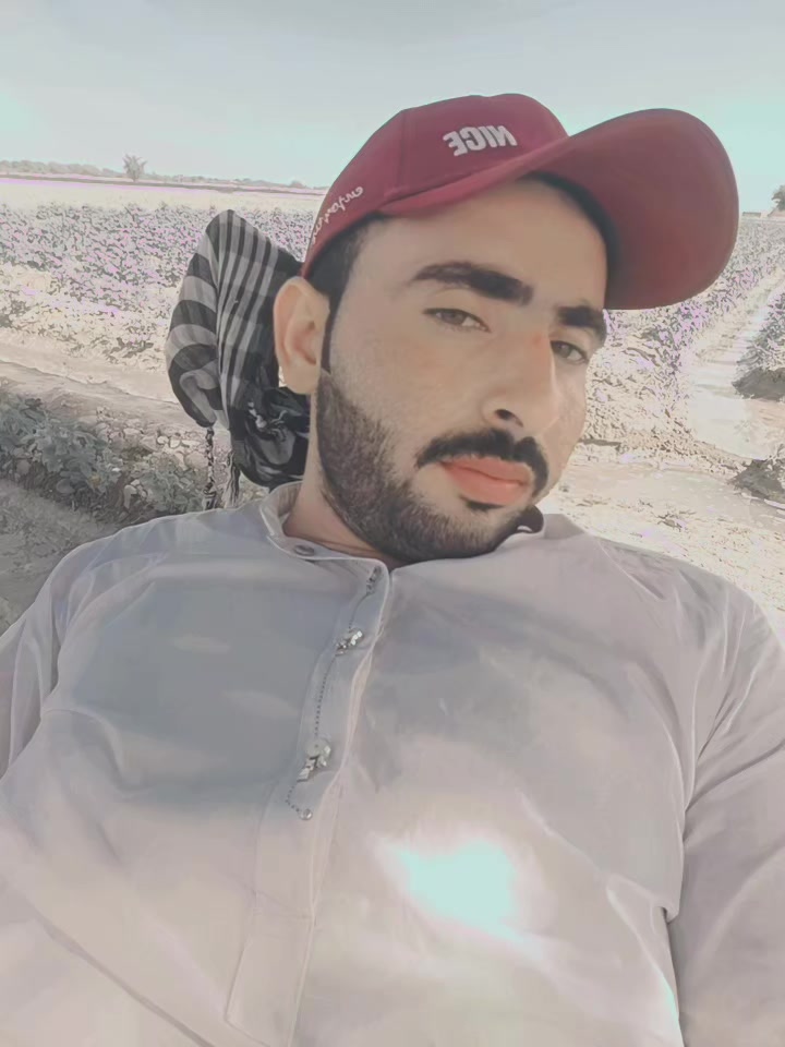 @★彡[ᴍᴜᴋᴇᴇᴍ Baloch]彡★