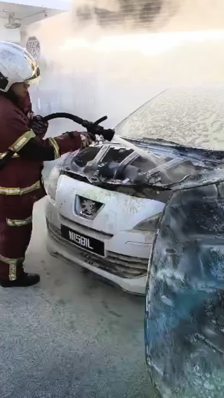 @Dina Syukrah|Sharing Is Caring