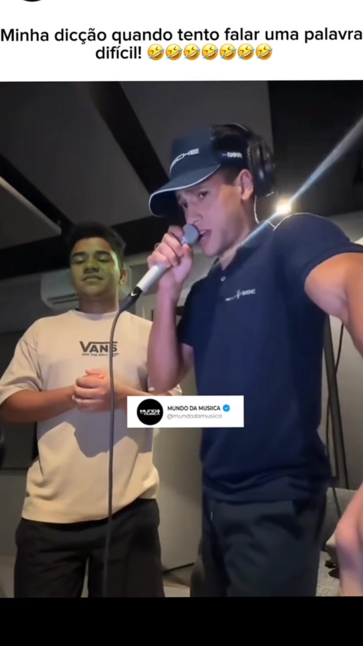 @mundo dos famosos