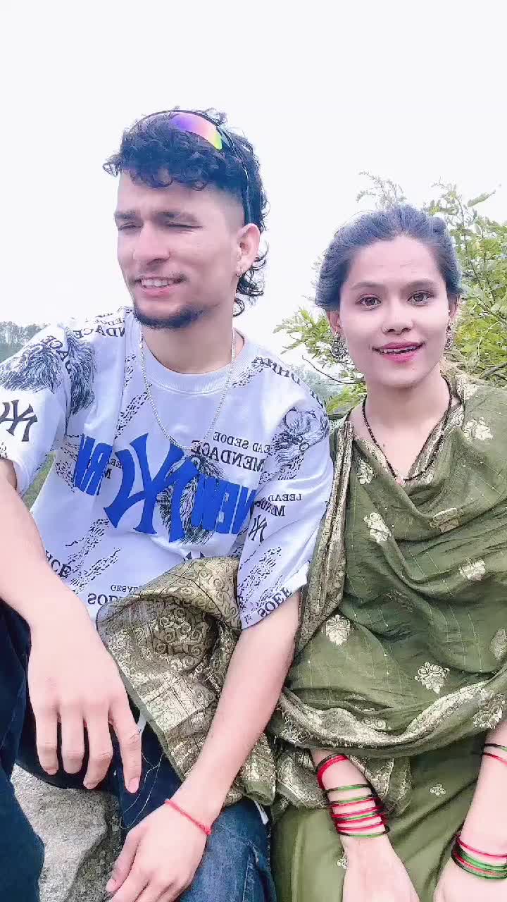 @D E E P U ❤️
