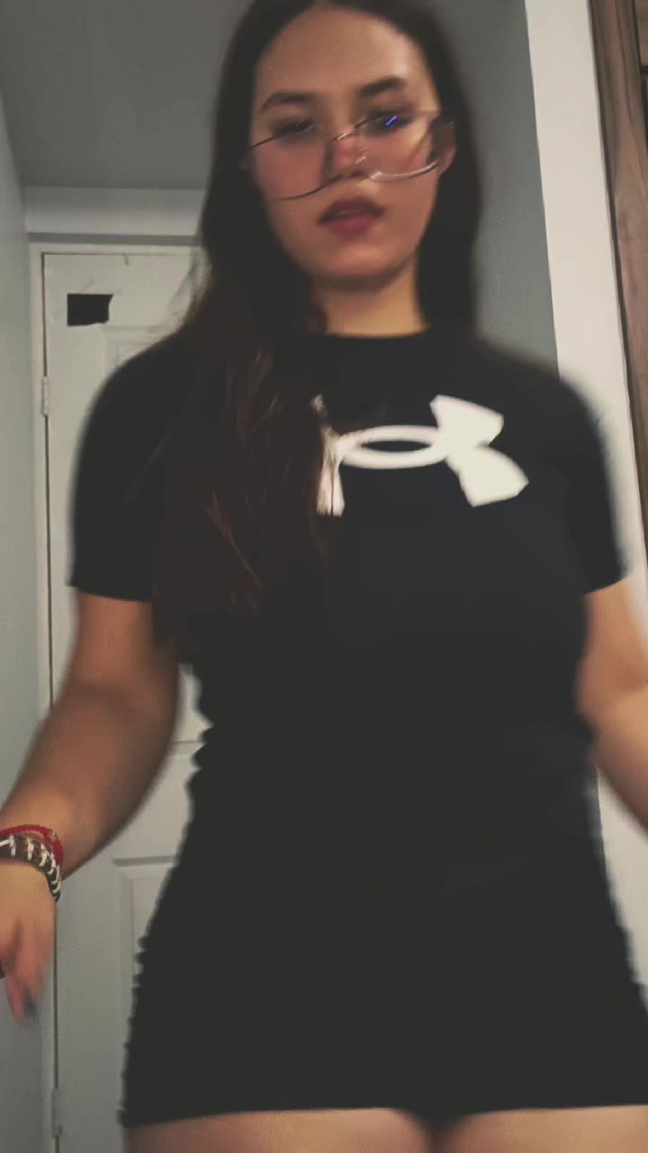 @★𝒗𝒂𝒍𝒆𝒓𝒊𝒂★