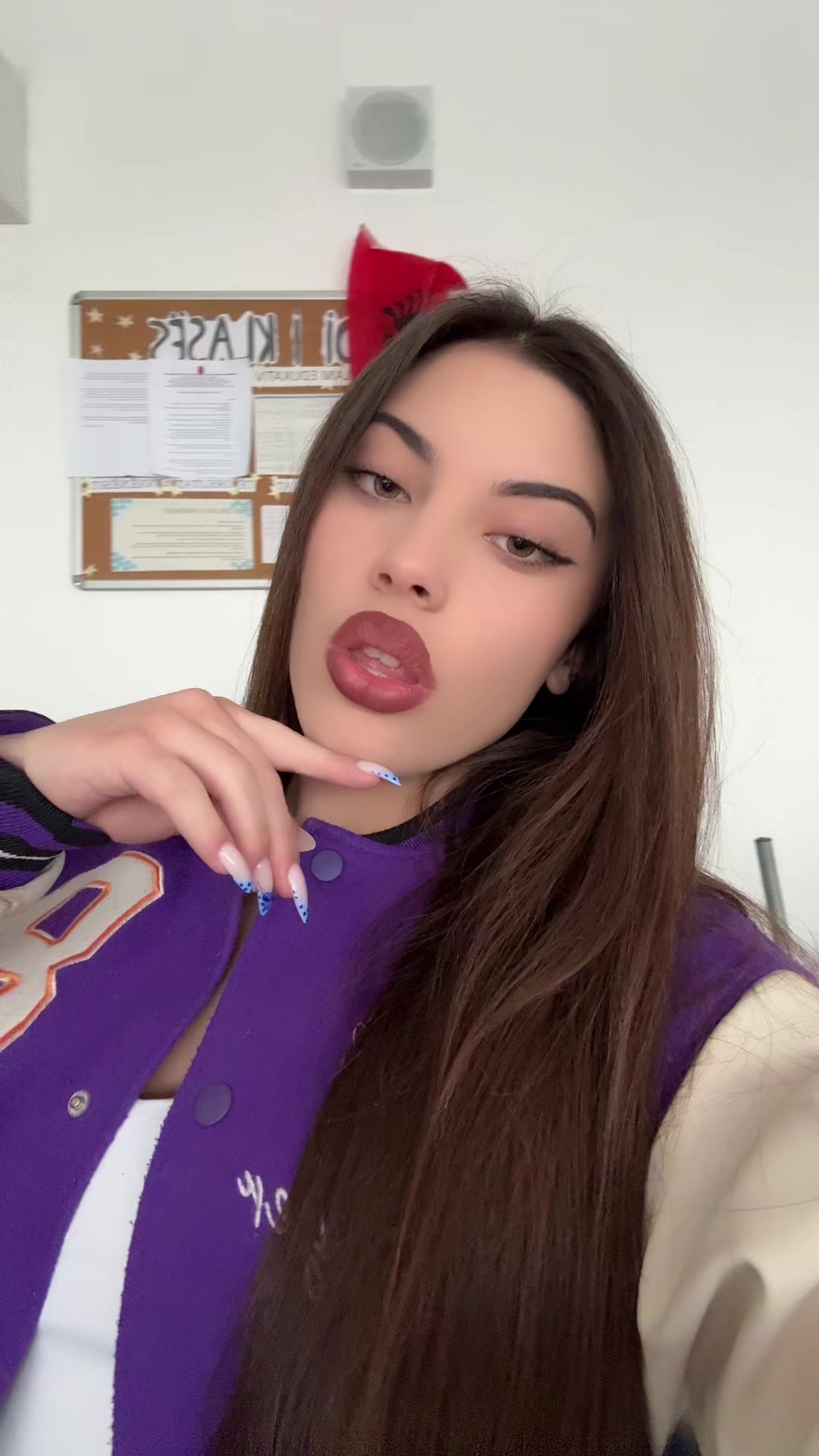 @777
