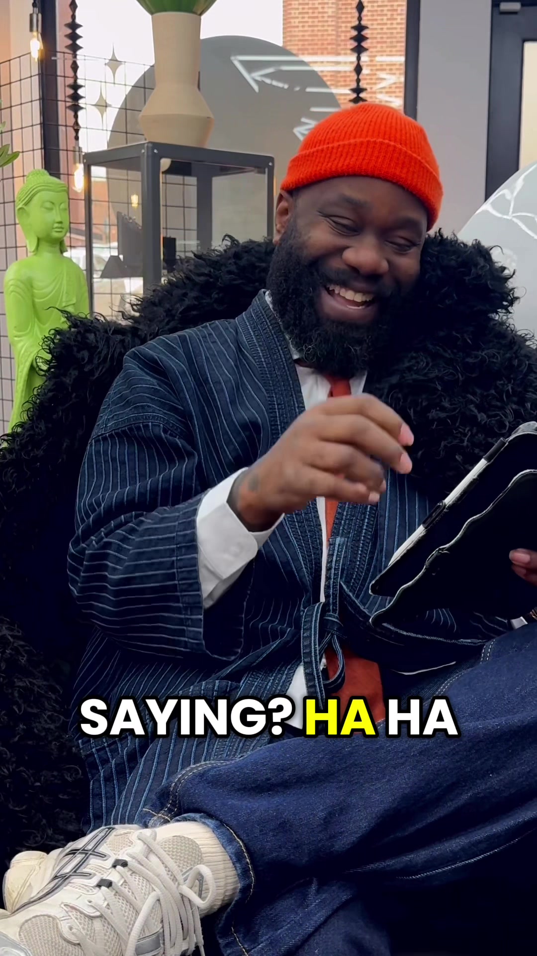 @OMOORIj