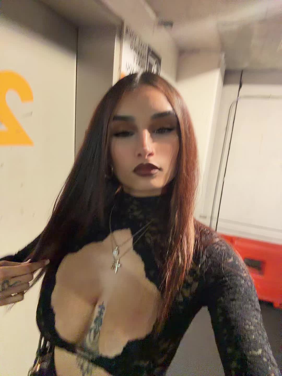 @T :)
