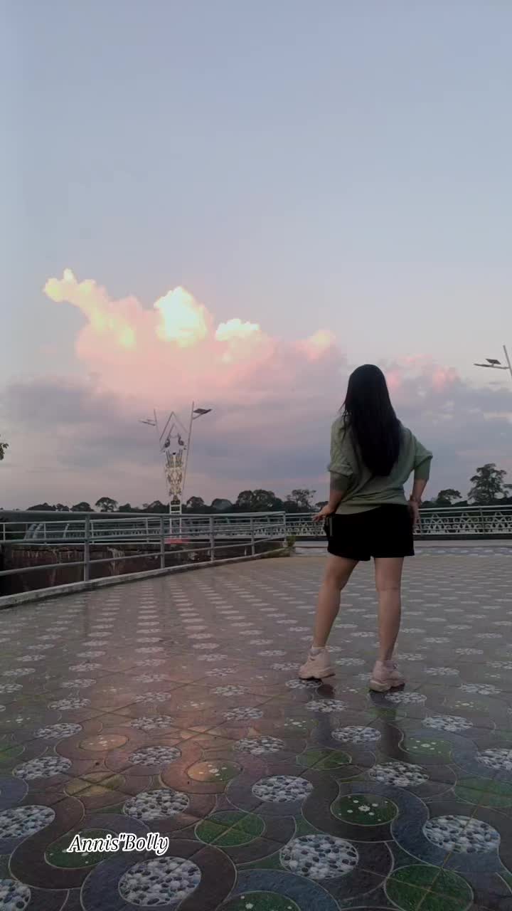 @annisbolly09