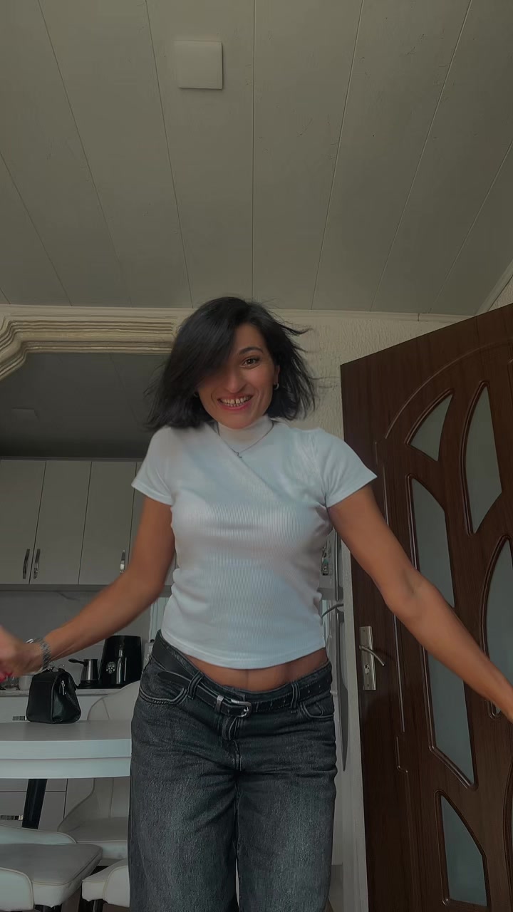 @Sofia Kvaratskhelia