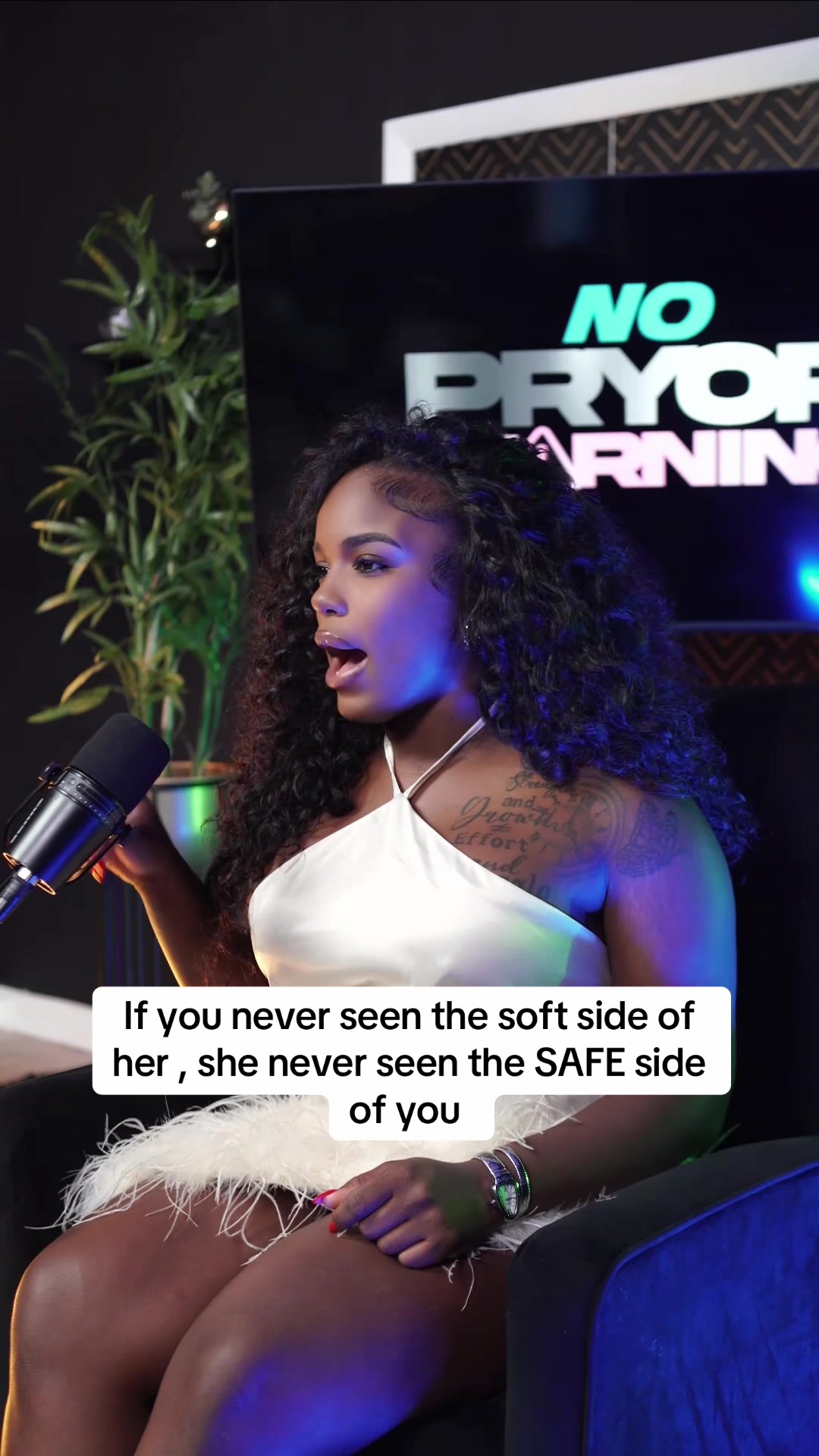 @thearielpryor