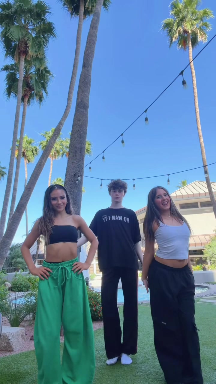 @kinsleystella