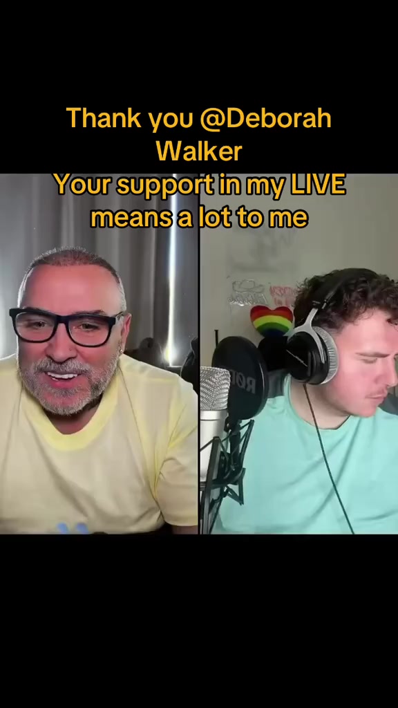 @Johnnyblue Fans Page