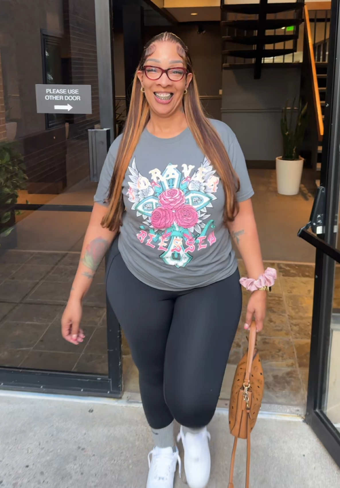 @K.lala104
